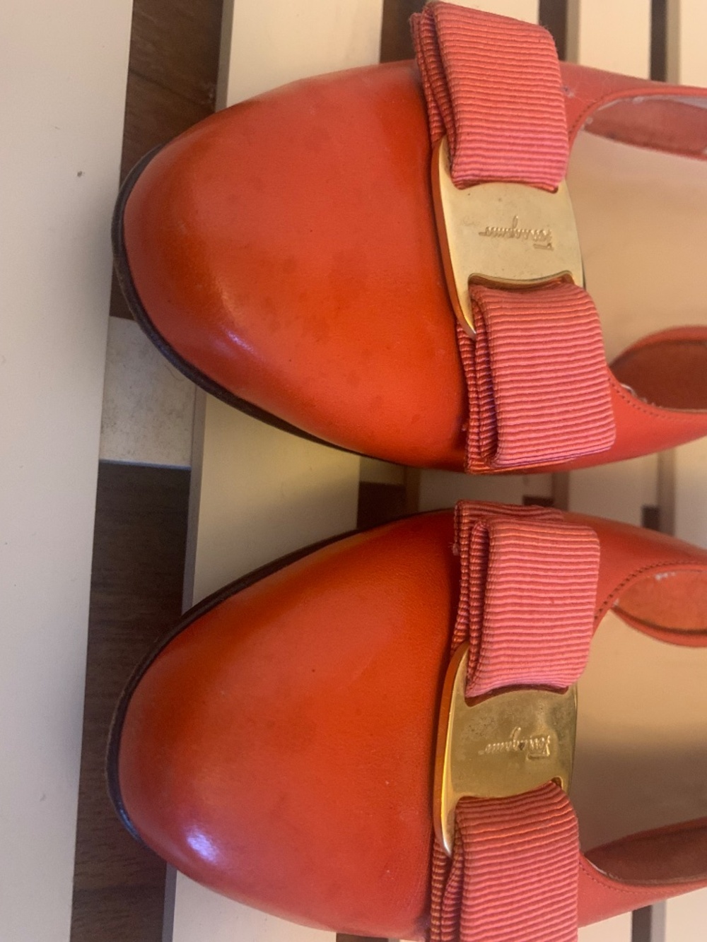 Salvatore Ferragamo Coral Orange Leather Slingback Heels Vara Bow Size 9 B - Picture 3 of 11